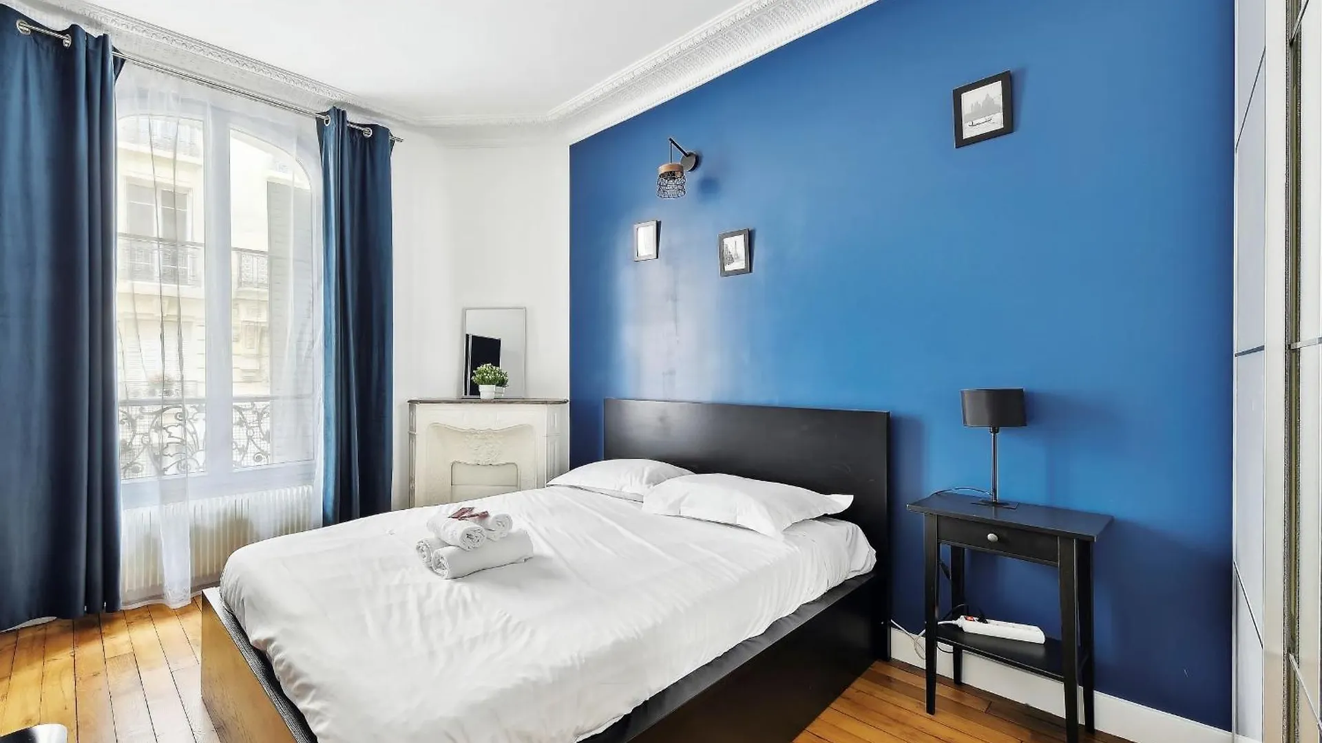 Bnbnova - 2Br - Eiffel Tower & Grenelle Paris 0*,  Frankrig
